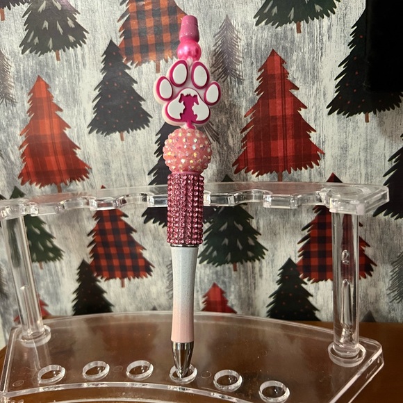 ✨New✨ Hand Beaded Puppy Paw Pen 🐾 - Picture 1 of 7